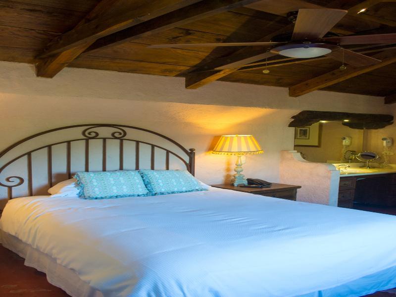 Hotel Lo De Bernal Antigua ภายนอก รูปภาพ
